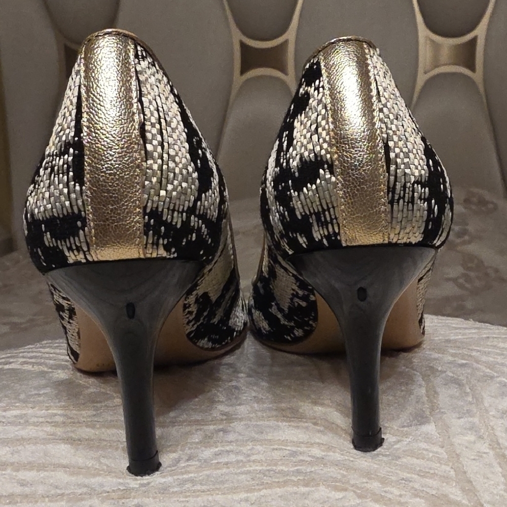 Claudia Ciuti Chic Patterned Black and Gold Heels 3 Inches Heel Size 6 - Picture 10 of 13